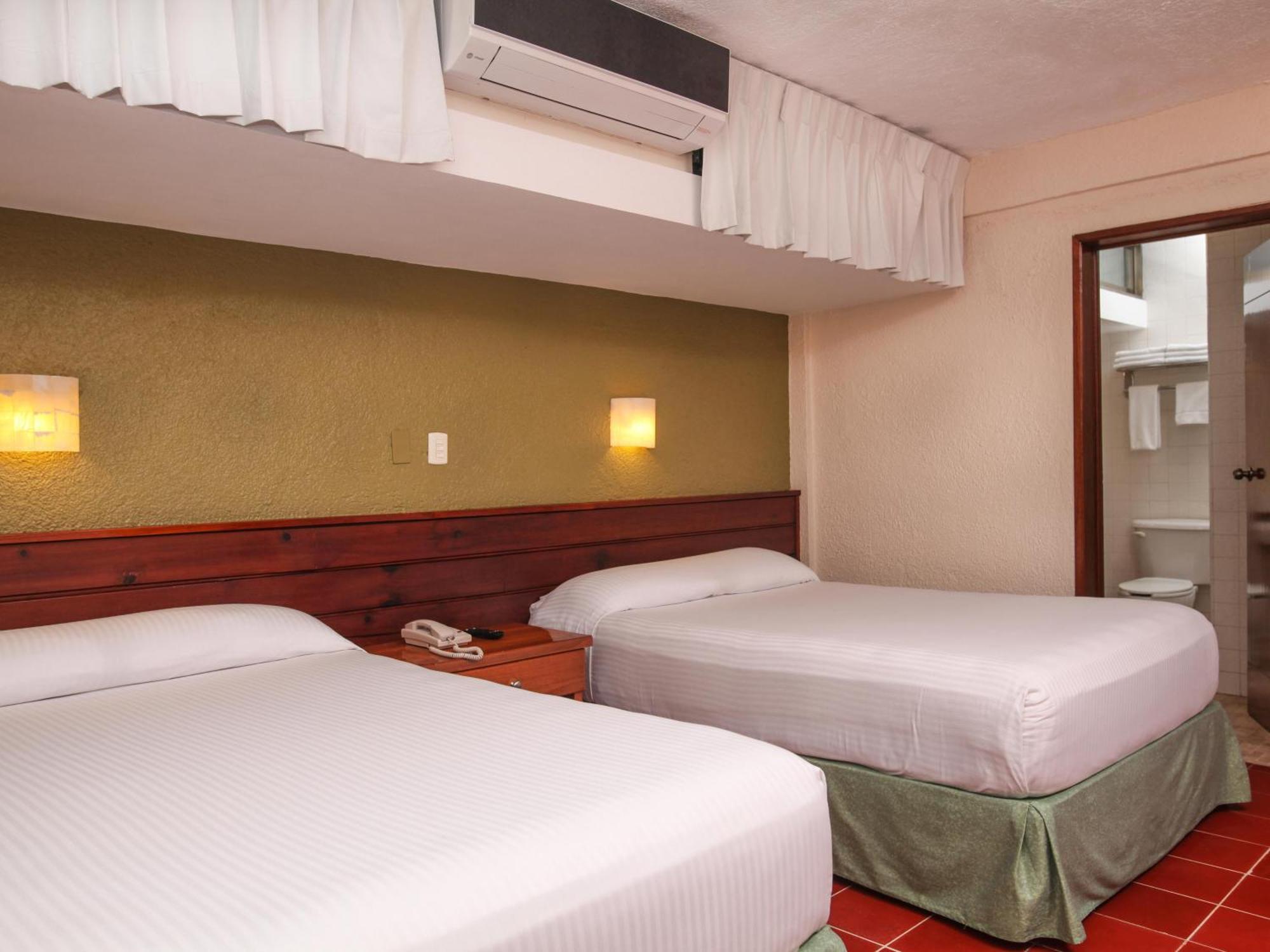 Suites Colonial Cozumel Zewnętrze zdjęcie